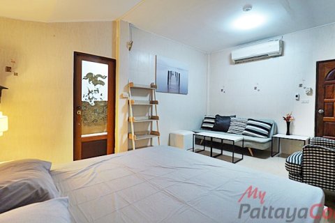Casa de 3 dormitorios en Pattaya, Tailandia № 202290 - foto 16