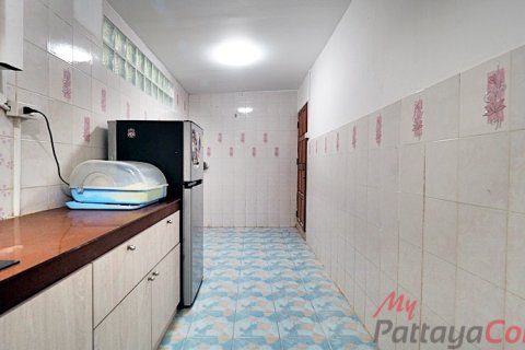 Casa de 3 dormitorios en Pattaya, Tailandia № 202290 - foto 9