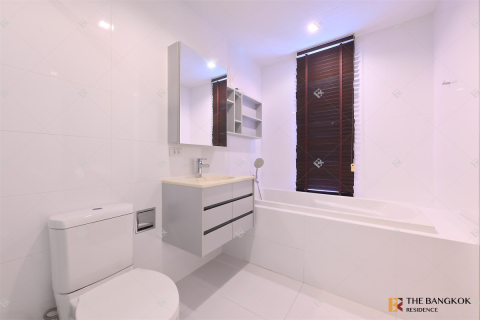 Condominio de 2 dormitorios en Bangkok, Tailandia № 186829 - foto 8