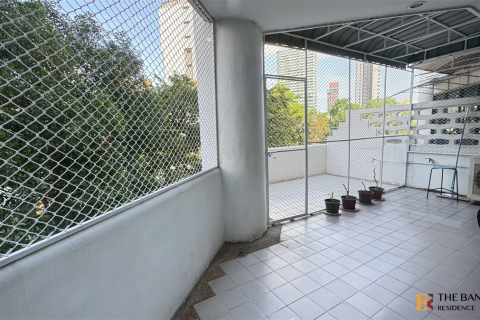 Condominio de 2 dormitorios en Bangkok, Tailandia № 186832 - foto 2