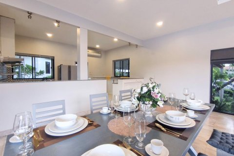 Estudio en Pattaya, Tailandia № 113431 - foto 15