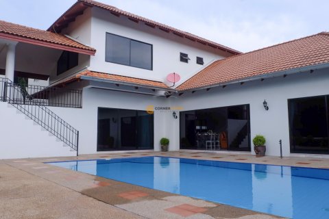Estudio en Pattaya, Tailandia № 113431 - foto 2