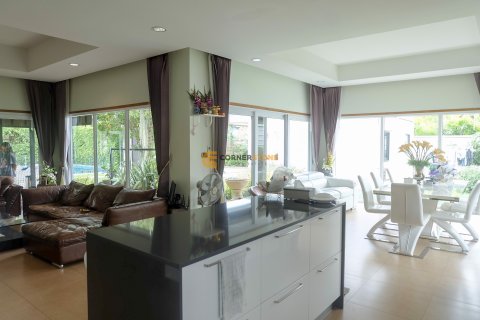 Estudio en Pattaya, Tailandia № 113434 - foto 19
