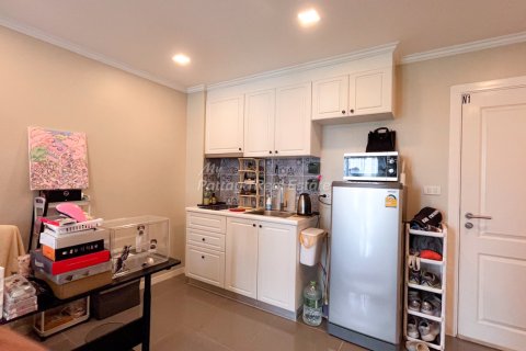 Condo in Pattaya, Thailand, 1 bedroom  № 205152
