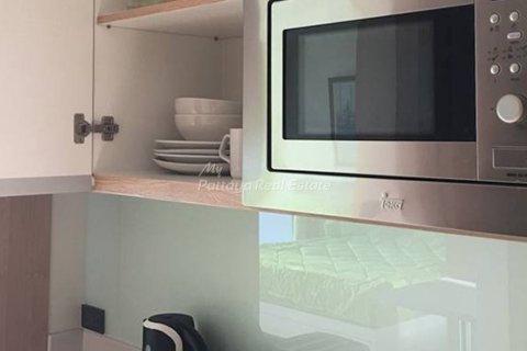 Estudio en el condominio en Bang Lamung, Tailandia № 205148 - foto 4