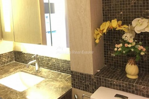 Estudio en el condominio en Bang Lamung, Tailandia № 205148 - foto 8