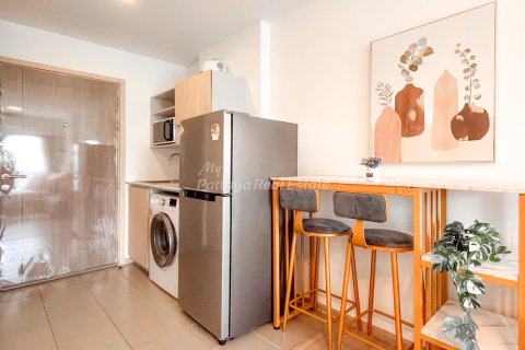 Estudio en el condominio en Bang Lamung, Tailandia № 205153 - foto 2