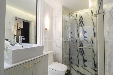 Estudio en el condominio en Bang Lamung, Tailandia № 205154 - foto 10