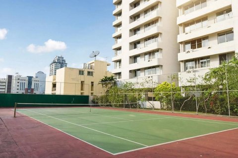 Condominio de 4 dormitorios en Bangkok, Tailandia № 233608 - foto 15