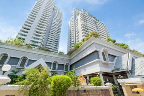 Condominio de 4 dormitorios en Bangkok, Tailandia № 233608 - foto 16