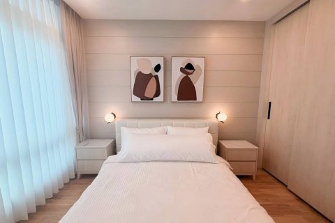 Condominio de 3 dormitorios en Bangkok, Tailandia № 233610 - foto 19