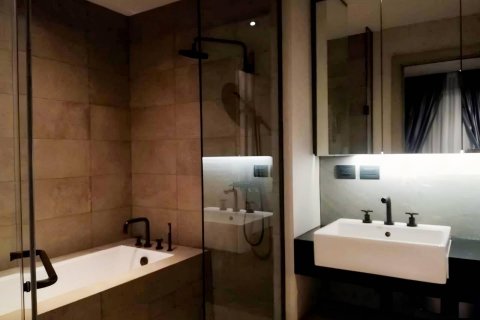 Condominio de 2 dormitorios en Bangkok, Tailandia № 233609 - foto 24