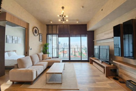 Condo in Bangkok, Thailand, 2 bedrooms  № 233609