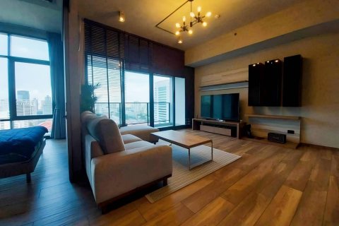 Condominio de 2 dormitorios en Bangkok, Tailandia № 233609 - foto 11