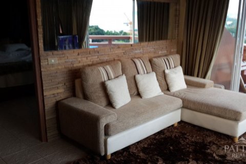 Condominio de 1 dormitorio en Jomtien Beach, Pattaya, Tailandia № 204123 - foto 2