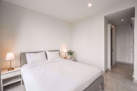 Condominio de 1 dormitorio en Watthana, Bangkok, Tailandia № 48078 - foto 7