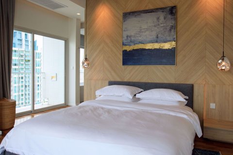 Condominio de 2 dormitorios en Watthana, Bangkok, Tailandia № 48079 - foto 16