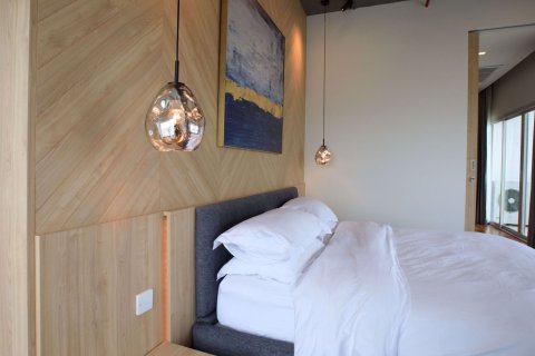 Condominio de 2 dormitorios en Watthana, Bangkok, Tailandia № 48079 - foto 11
