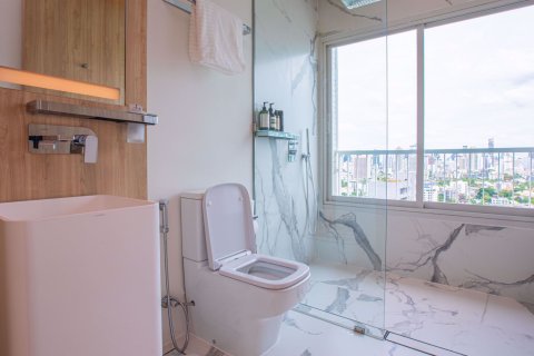 Condominio de 2 dormitorios en Watthana, Bangkok, Tailandia № 48079 - foto 20