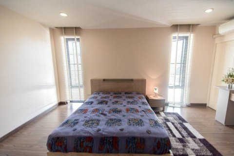 Chalet de 5 dormitorios en Chiang Mai, Tailandia № 160012 - foto 14