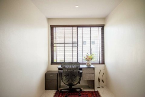 Chalet de 5 dormitorios en Chiang Mai, Tailandia № 160012 - foto 7