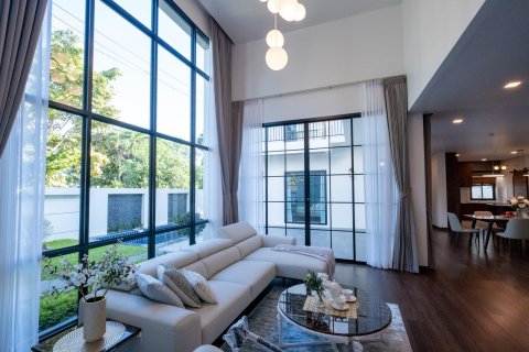 Villa à Chiang Mai, Thaïlande 4 chambres № 160009 - photo 6