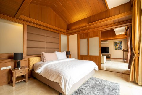 Chalet de 3 dormitorios en Chiang Mai, Tailandia № 160010 - foto 16