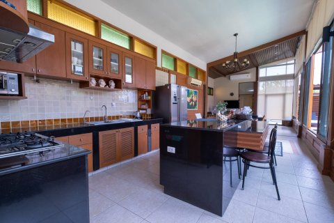Chalet de 3 dormitorios en Chiang Mai, Tailandia № 160010 - foto 13