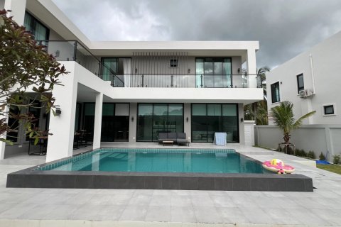 Villa in Sam Roi Yot, Thailand 4 bedrooms № 222547