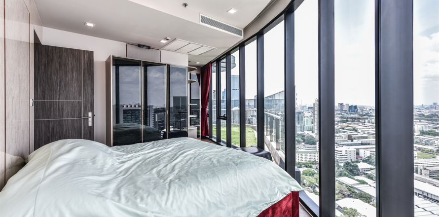 Condominio de 2 dormitorios en Bangkok, Tailandia № 184240