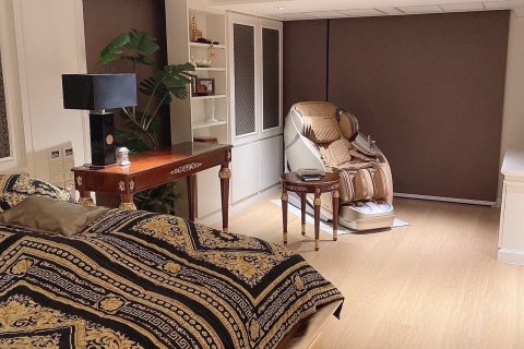 Condominio de 3 dormitorios en Pathum Wan, Bangkok, Tailandia № 170983 - foto 5