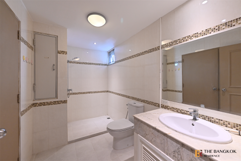 Condominio de 3 dormitorios en Bangkok, Tailandia № 185954 - foto 10