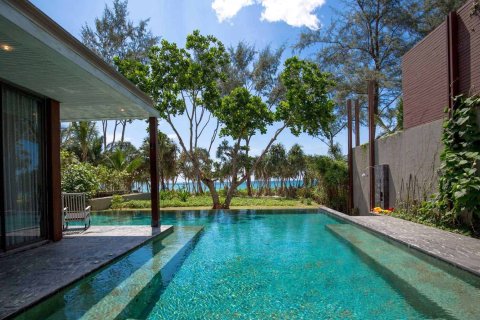 Chalet de 5 dormitorios en Phuket, Tailandia № 166789 - foto 4