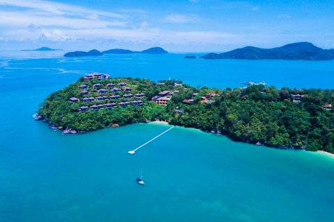 Chalet de 4 dormitorios en Phuket, Tailandia № 166787 - foto 21