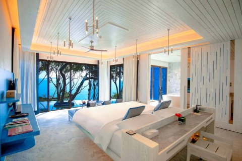 Chalet de 4 dormitorios en Phuket, Tailandia № 166787 - foto 13