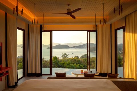 Chalet de 4 dormitorios en Phuket, Tailandia № 166787 - foto 16