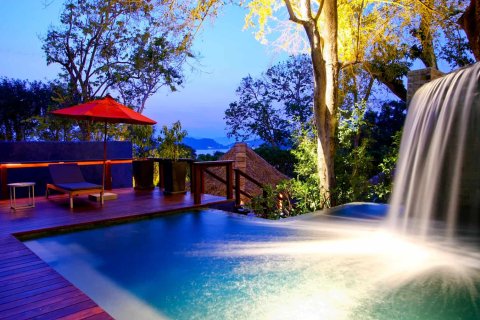 Chalet de 4 dormitorios en Phuket, Tailandia № 166787 - foto 27