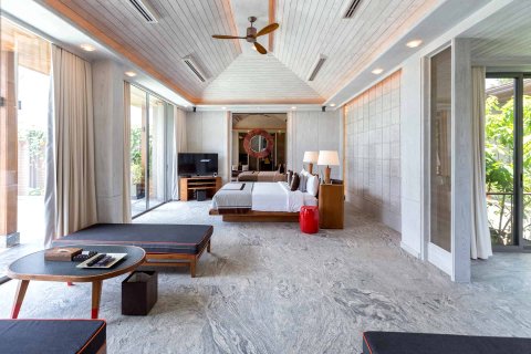 Chalet de 5 dormitorios en Phuket, Tailandia № 166788 - foto 10