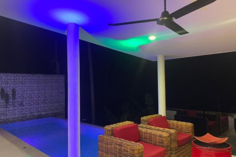 Chalet de 3 dormitorios en Ko Samui, Tailandia № 180124 - foto 20