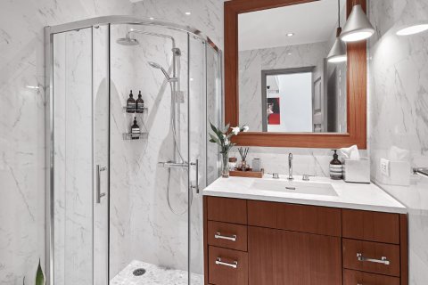 Condominio de 2 dormitorios en Sathon, Bangkok, Tailandia № 133811 - foto 15