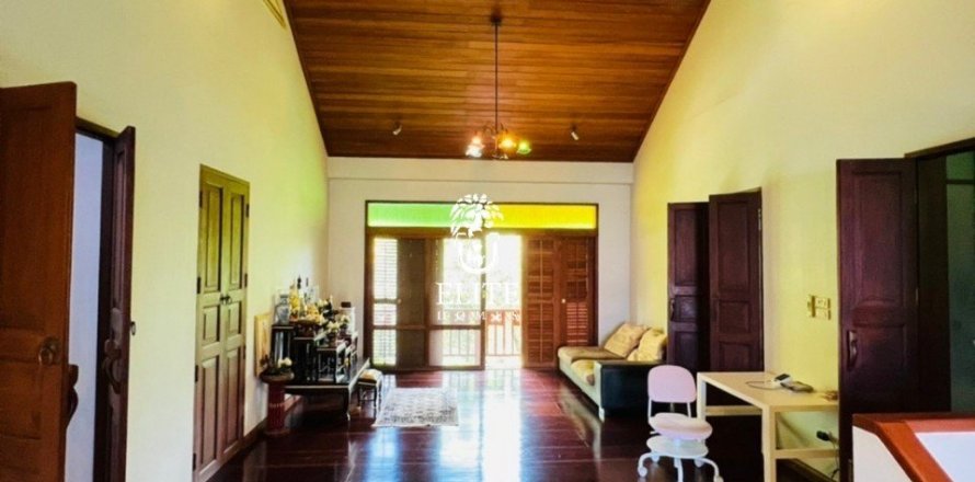 Chalet de 3 dormitorios en Bangkok, Tailandia № 133809