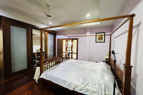 Chalet de 3 dormitorios en Bangkok, Tailandia № 133809 - foto 8