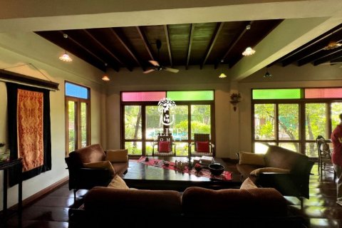 Chalet de 3 dormitorios en Bangkok, Tailandia № 133809 - foto 26