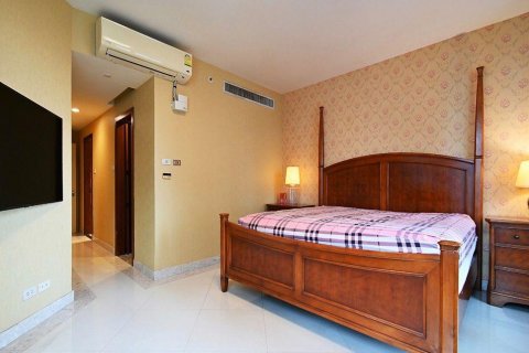 Condominio de 3 dormitorios en Pathum Wan, Bangkok, Tailandia № 133812 - foto 8