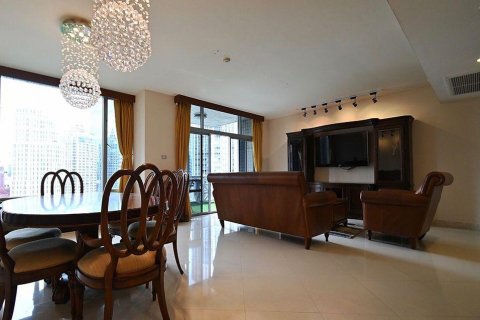 Condominio de 3 dormitorios en Pathum Wan, Bangkok, Tailandia № 133812 - foto 3