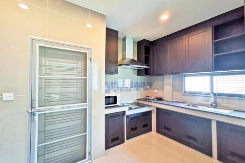 Chalet de 4 dormitorios en Prawet, Bangkok, Tailandia № 133807 - foto 5