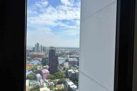 Condominio de 2 dormitorios en Watthana, Bangkok, Tailandia № 133813 - foto 14