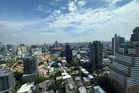 Condominio de 2 dormitorios en Watthana, Bangkok, Tailandia № 133813 - foto 18