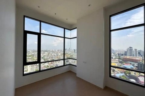 Condominio de 2 dormitorios en Watthana, Bangkok, Tailandia № 133813 - foto 17