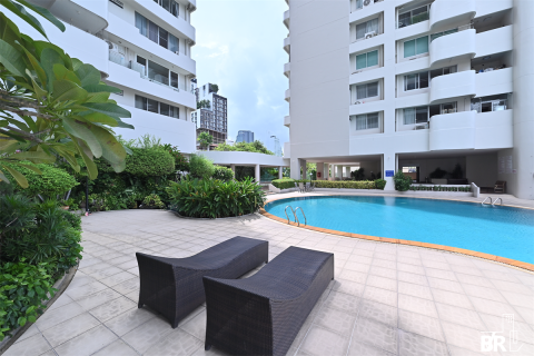 Condo à Bangkok, Thaïlande, 3 chambres № 188590 - photo 7